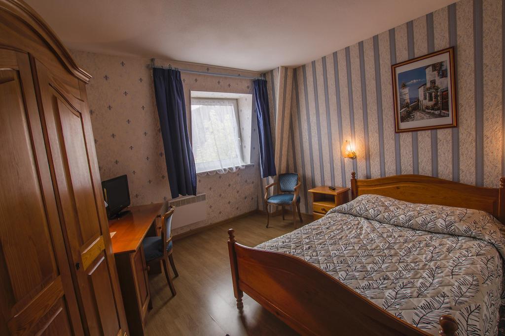 Logis Hotel Restaurant Hostellerie De L'Etoile Wasselonne Номер фото