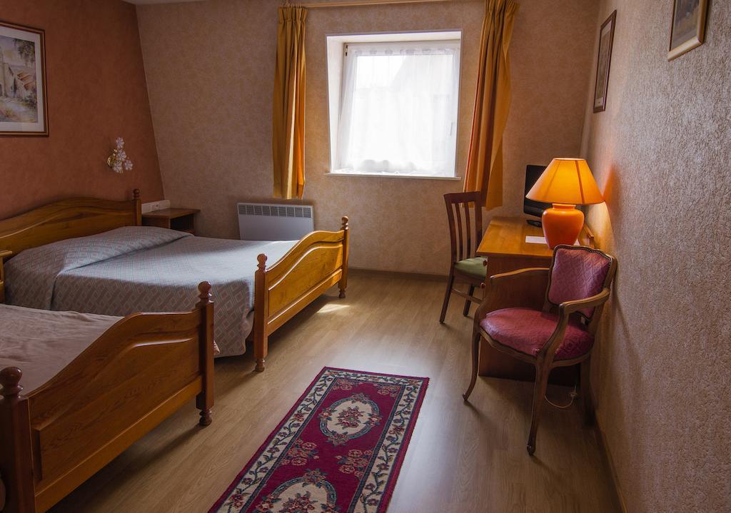 Logis Hotel Restaurant Hostellerie De L'Etoile Wasselonne Номер фото