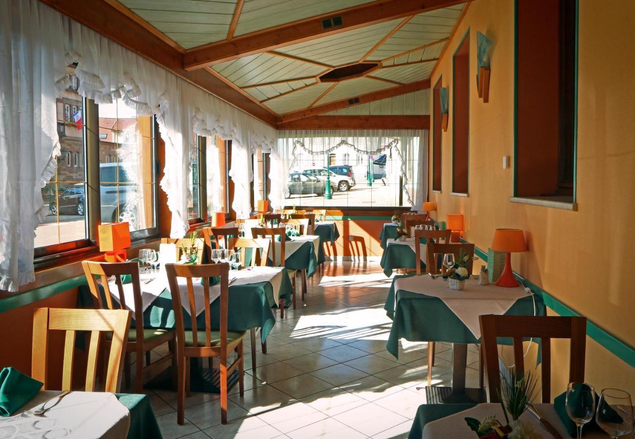 Logis Hotel Restaurant Hostellerie De L'Etoile Wasselonne Экстерьер фото